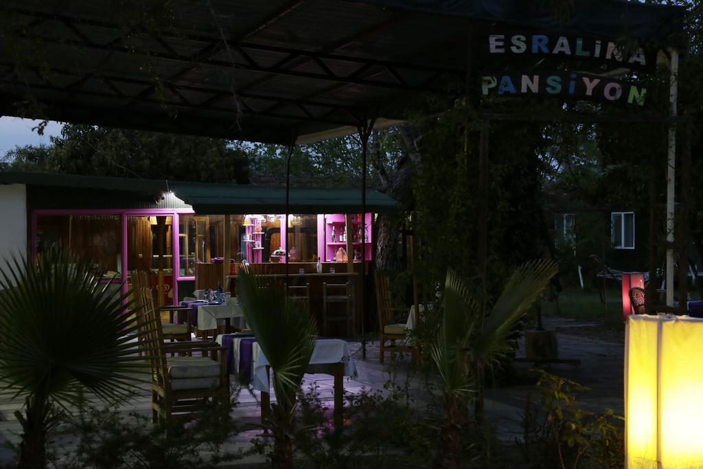 Esralina Pension Çıralı Exterior foto
