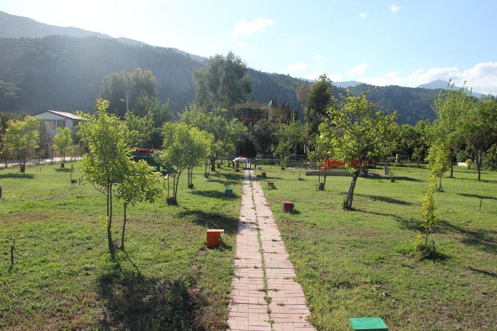 Esralina Pension Çıralı Exterior foto